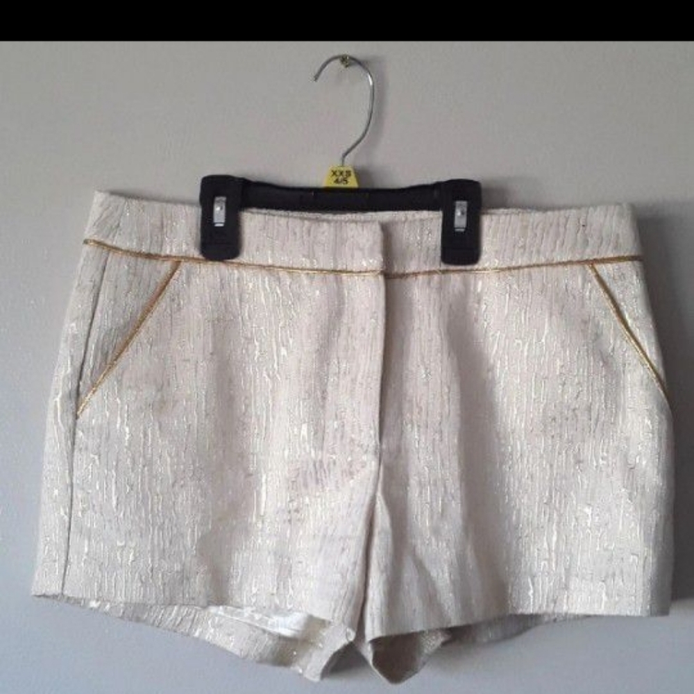 4/$20 Forever 21 creme gold drio shorts